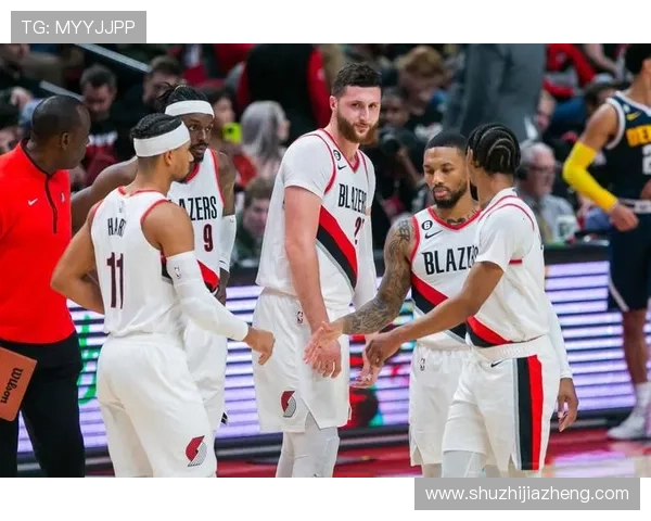 安芬尼西蒙斯表现出色16投10中砍下23分助球队迎战困难局面 安芬尼西蒙斯表现出色16投10中砍下23分助球队迎战困难局面